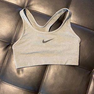 nike sports bra